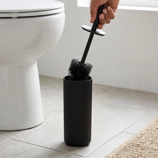 Comfortable use and option to replace the head