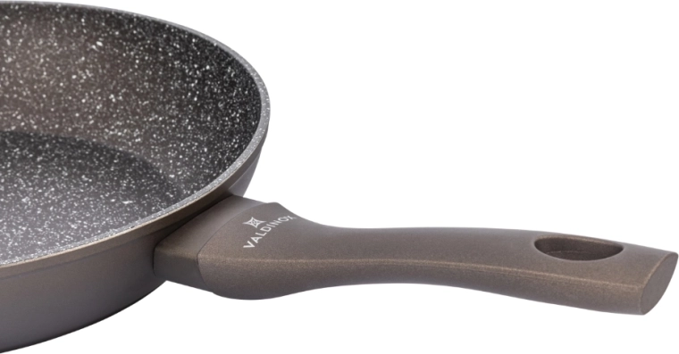 Comfortable soft-touch handle with hanging hole