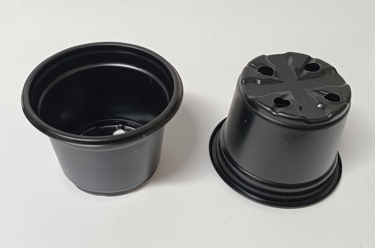 Lightweight round flower pots 9.5 cm – set of 10, black