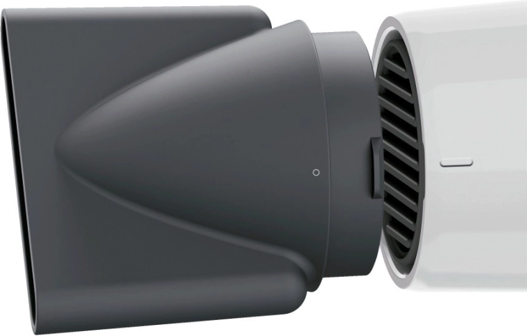 Precise styling with concentrator