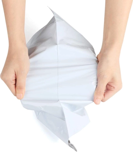 Pastiprināts, elastīgs un izturīgs materiāls