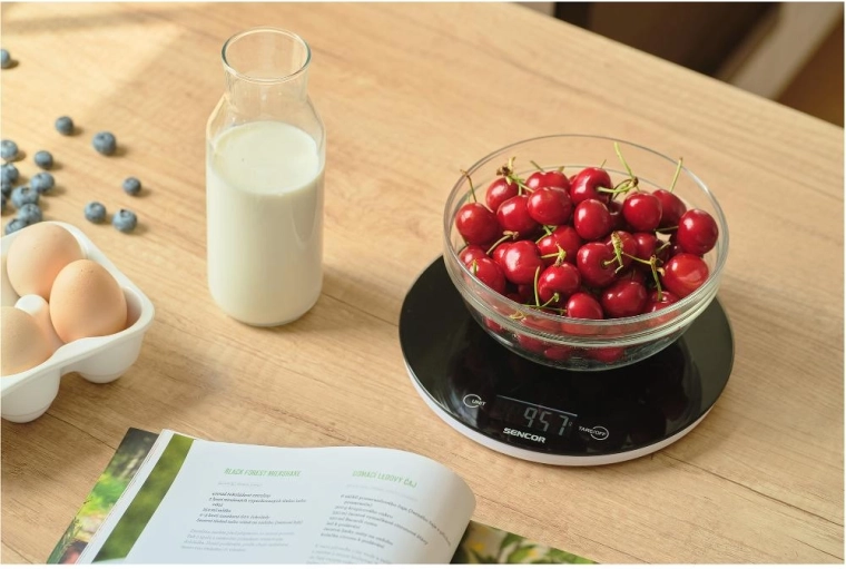 Tare function for easy weighing of additional ingredients