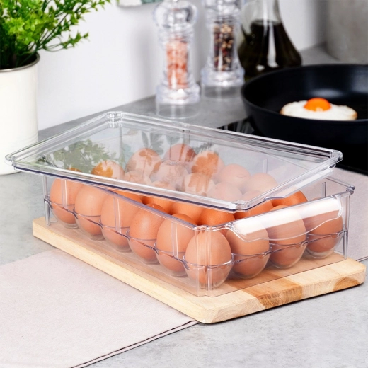 Stackable design saves space in the fridge