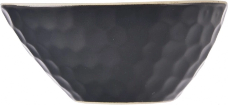 Durable stoneware with decorative texture