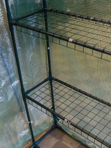 Izturīga pastiprināta plēve 140 g/m²