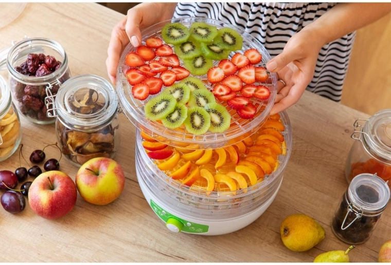 Five transparent drying trays