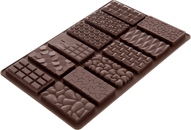 12 mini bars with various reliefs
