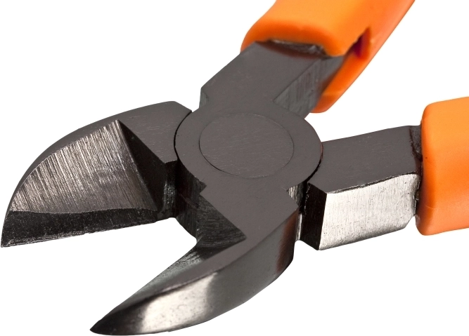 Durable chrome vanadium steel jaws