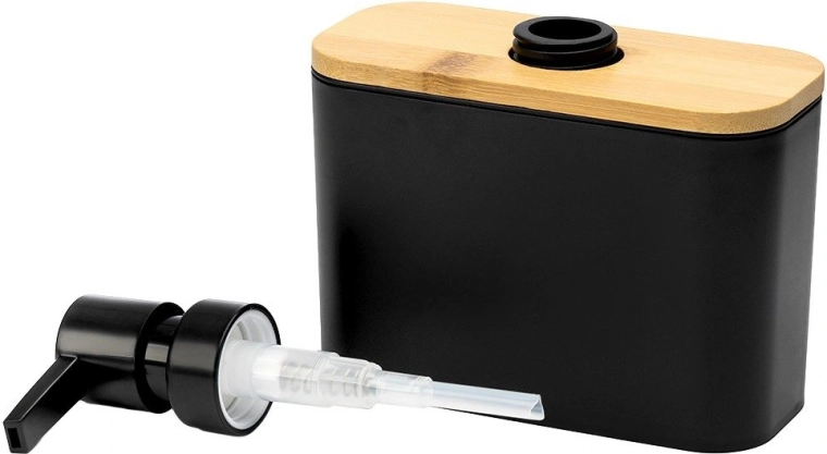 Convenient refilling without unnecessary spills