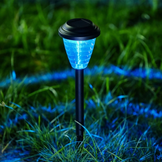 Saules enerģijas iespraužamā lampa ar RGB LED