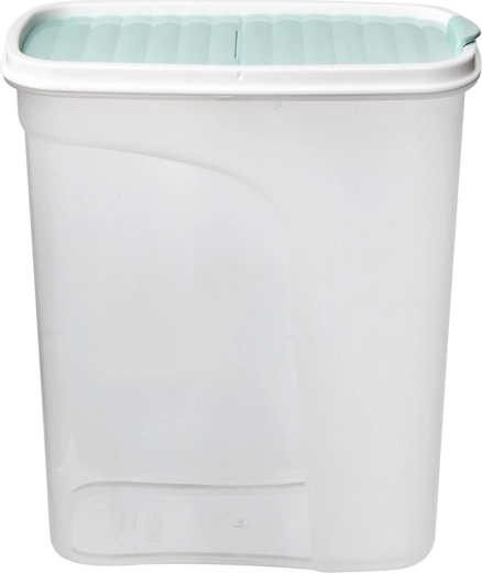 Liela ietilpība 2,5 l un praktiska forma