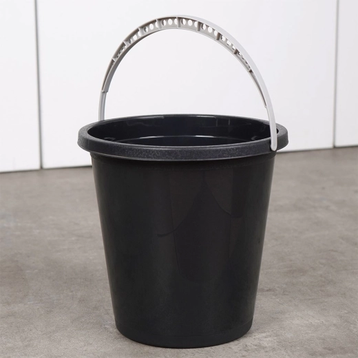 Durable plastic and stable rim