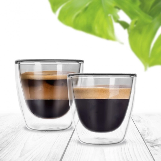Stilīga espresso pasniegšana