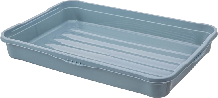 Spacious format for larger cakes and tray bakes