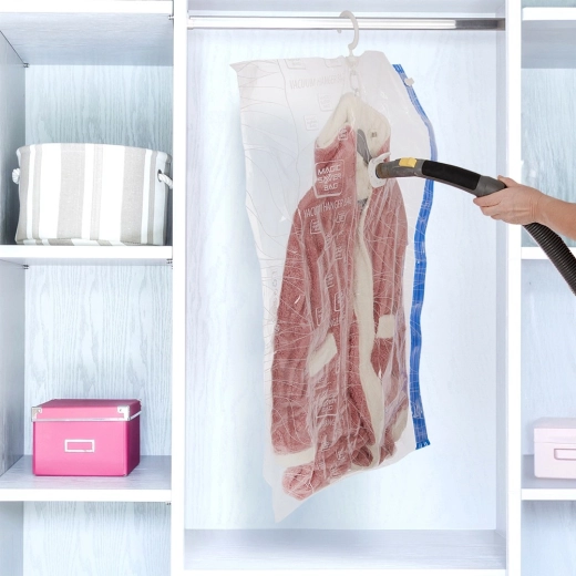 Easy vacuuming with a vacuum cleaner