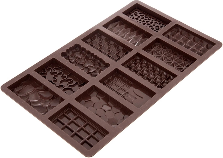 Easy release thanks to flexible silicone