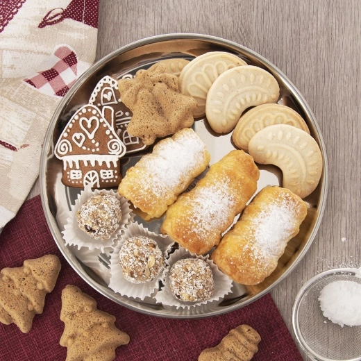 Ideāli piemērots saldumiem, augļiem un kanapē