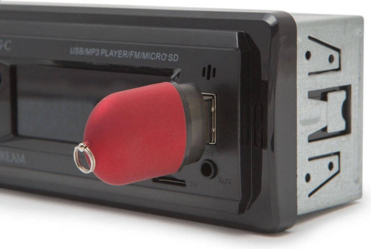 Mūzika no USB, AUX un microSD kartes