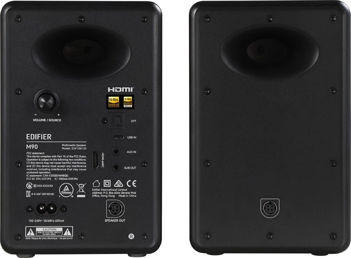 Plašas pieslēgšanas iespējas, tostarp HDMI eARC un Bluetooth 6.0