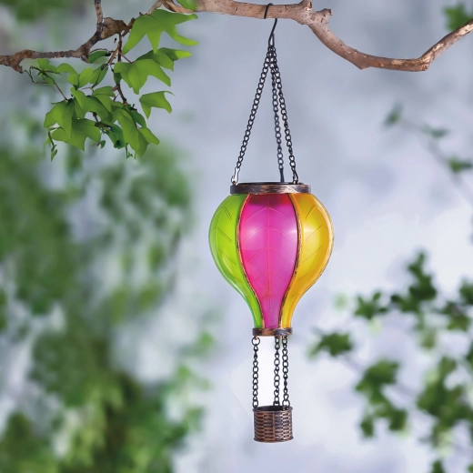 Hanging solar lamp in the shape of a hot air balloon with a flame effect