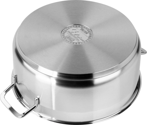 Compatible with all stoves including induction