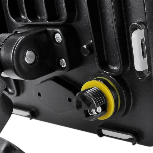 Waterproof connector for safe wiring