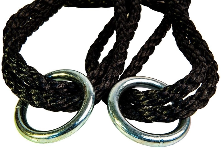 Adjustable rope length and metal rings for hanging