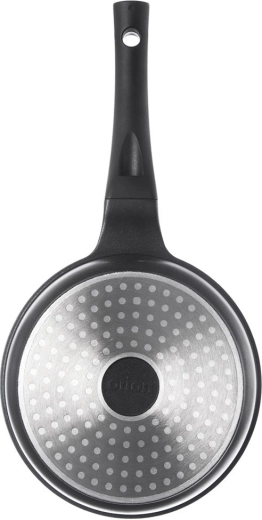 Saderīga ar visiem plīšu veidiem, tostarp indukciju