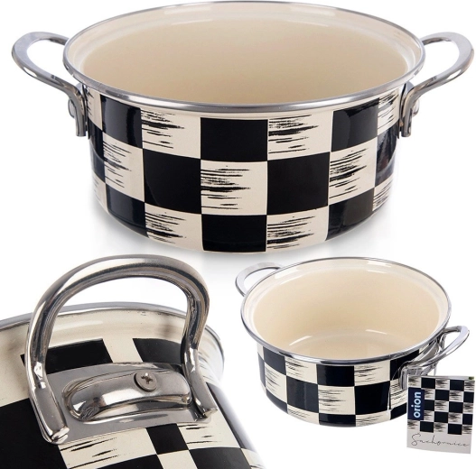 Universal for all types of stovetops and oven use