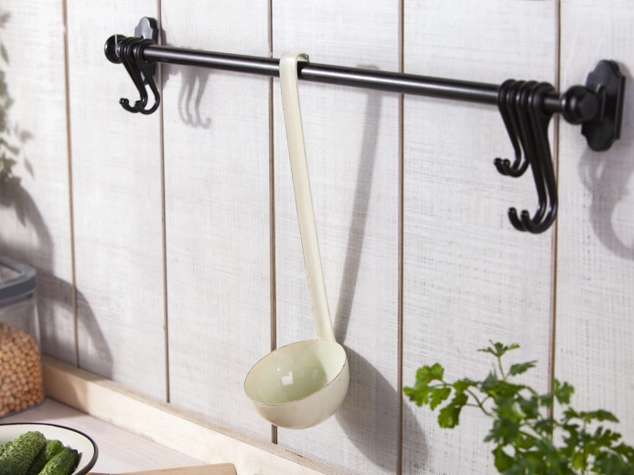 Practical shape and comfortable handle