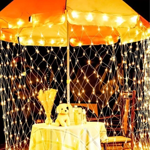 Warm white light for cozy decoration