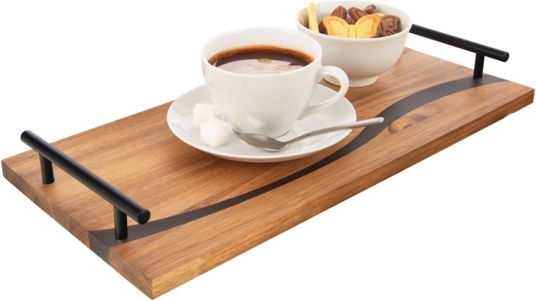 Ērta pārnēsāšana, pateicoties izturīgiem metāla rokturiem