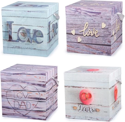 Gift box with ribbon 15 × 15 × 15 cm (mix of designs)