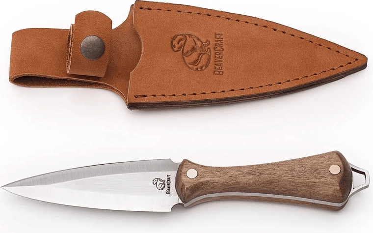 Premium leather sheath for safe carry