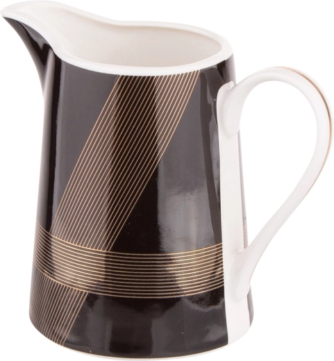 Praktisks 250 ml tilpums vairākām tasēm