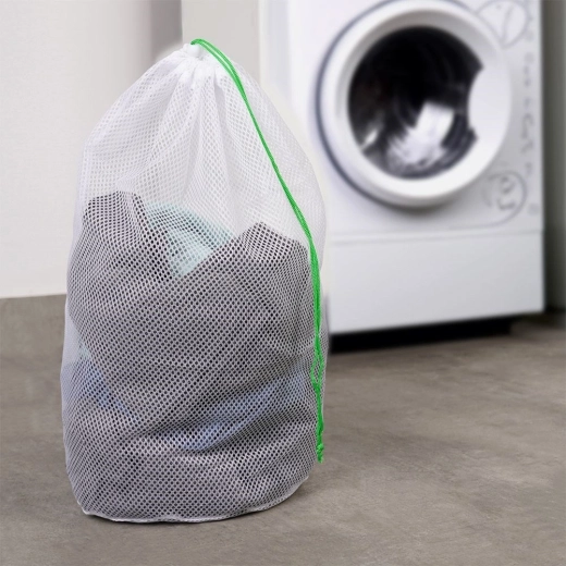 Brīva ūdens un mazgāšanas līdzekļu plūsma