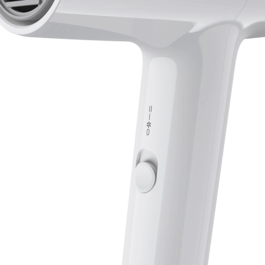 Convenient controls and cool air