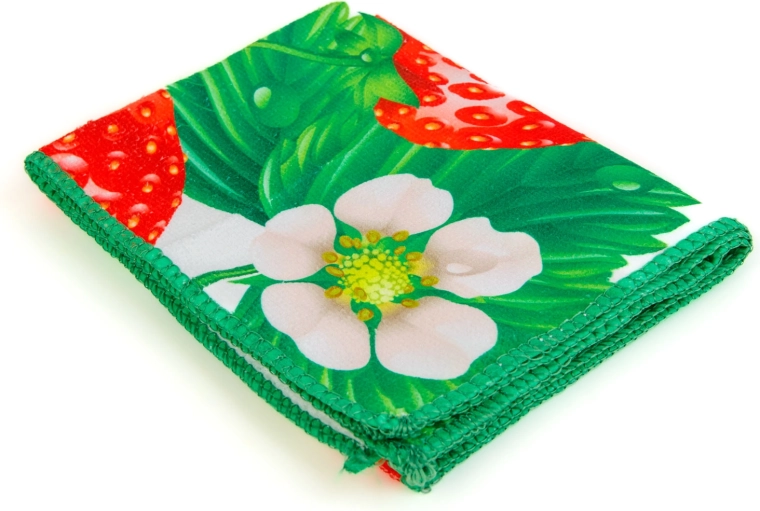 Mikrošķiedras drāna 40 × 60 cm – ar zemeņu motīvu