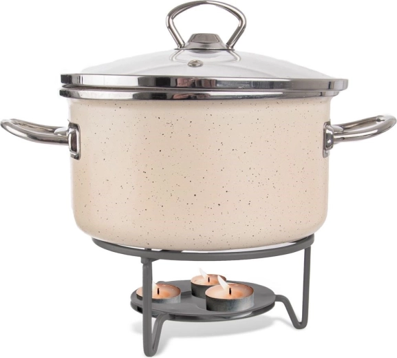 Ideāli piemērots pasniegšanai pie galda