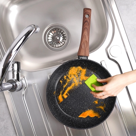 Viegla tīrīšana un kopšana