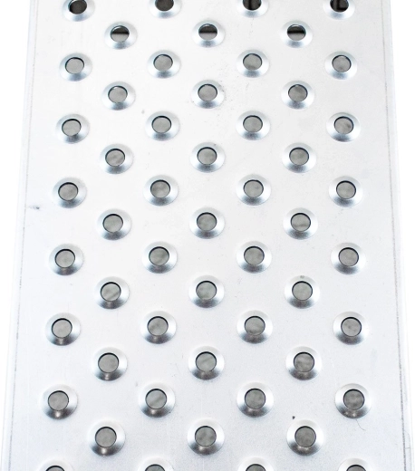 Pretbīdes virsma drošai iebraukšanai