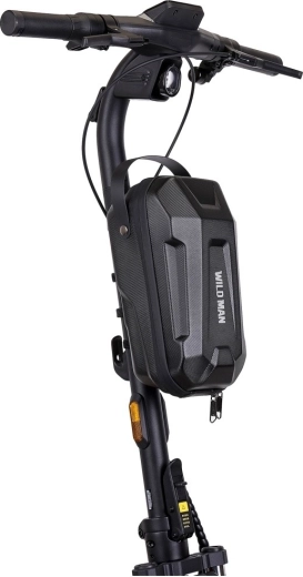 Large 4.5 L capacity for every ride