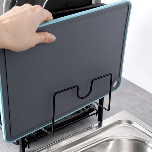 Dēlīša turētājs un grozs galda piederumiem