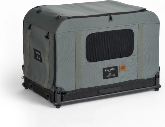 Lieliska ventilācija un redzamība, pateicoties tīklotajiem logiem