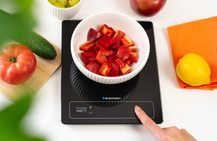 Touchless tare with a gesture