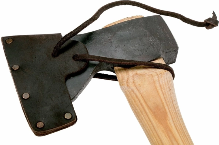 Safe transport with leather sheath