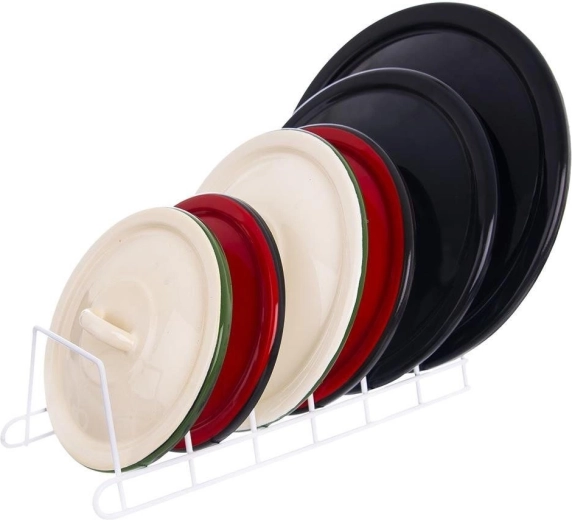 Izturīga metāla konstrukcija baltā krāsā