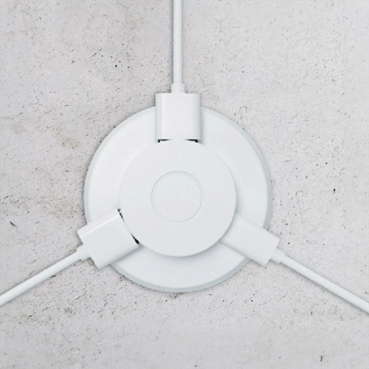 Ātra uzlāde: USB‑C PD un USB‑A Quick Charge 3.0