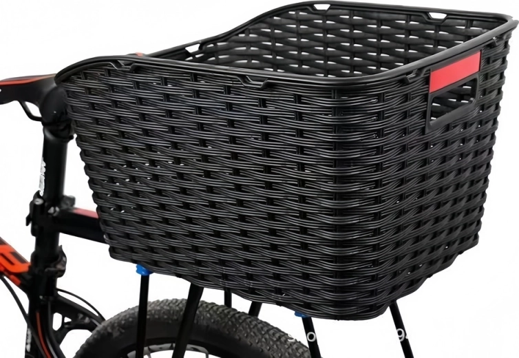 Stable mounting on the rear rack