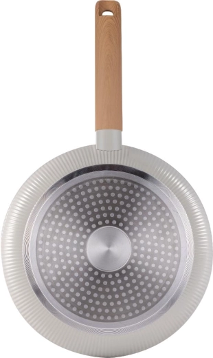 Thick base for even cooking